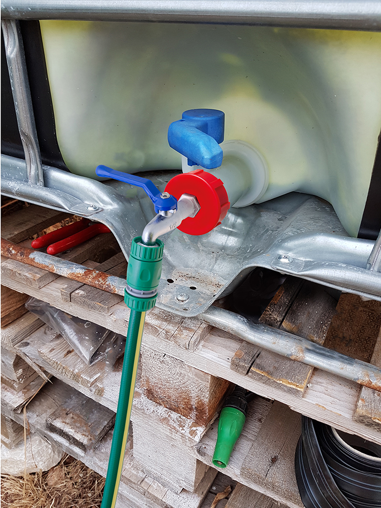 IBC tank adapters; leakproof and perfect connection to your IBC tank